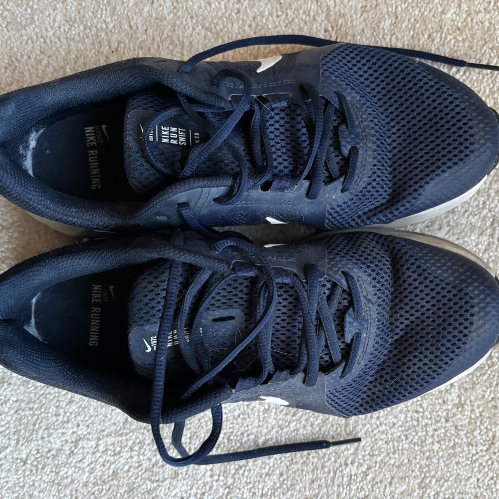 Nike Men's Navy Athletic Shoes